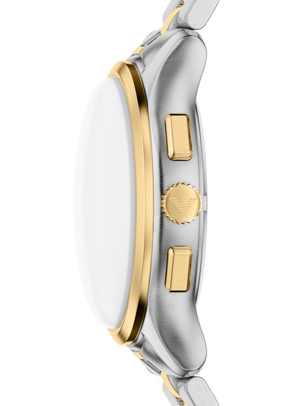 Silberne Metall-Uhr mit einem goldenen Gehäuserand, zwei goldenen Knöpfen und einer strukturierten Krone. Das Gehäuse ist schlank mit polierter Oberfläche und weißem Zifferblatt.