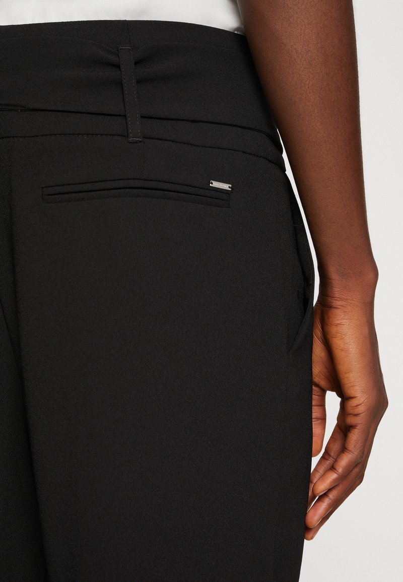 Ikks Pantalons Slim Femme De Couleur Noir 1566004-noir00 - Modz