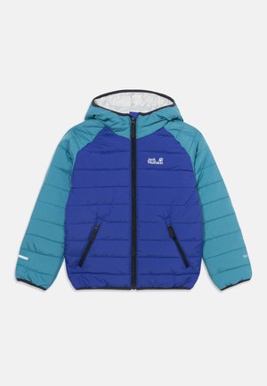 Modrá a tyrkysová prešívaná bunda s kapucňou, predným zipsom, dvoma vreckami na zips a logom Jack Wolfskin na prsiach.