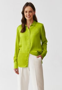 TATUUM NIKA - Hemdbluse - green lemon