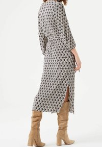 Garcia Freizeitkleid - white