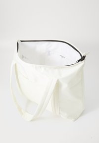 Björn Borg BORG DAILY TOTE - Sports bag - cannoli cream