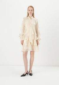 YAS - YASELOISE SHINY DRESS - Cocktail dress / Party dress - gardenia Thumbnail Image 1