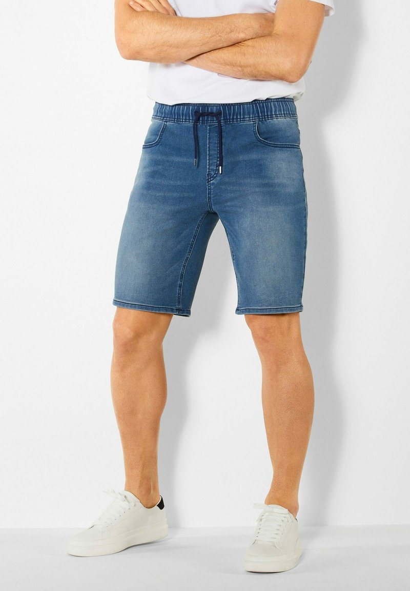 Bench BENCH STRETCH Jeans Shorts blue denim Zalando.de