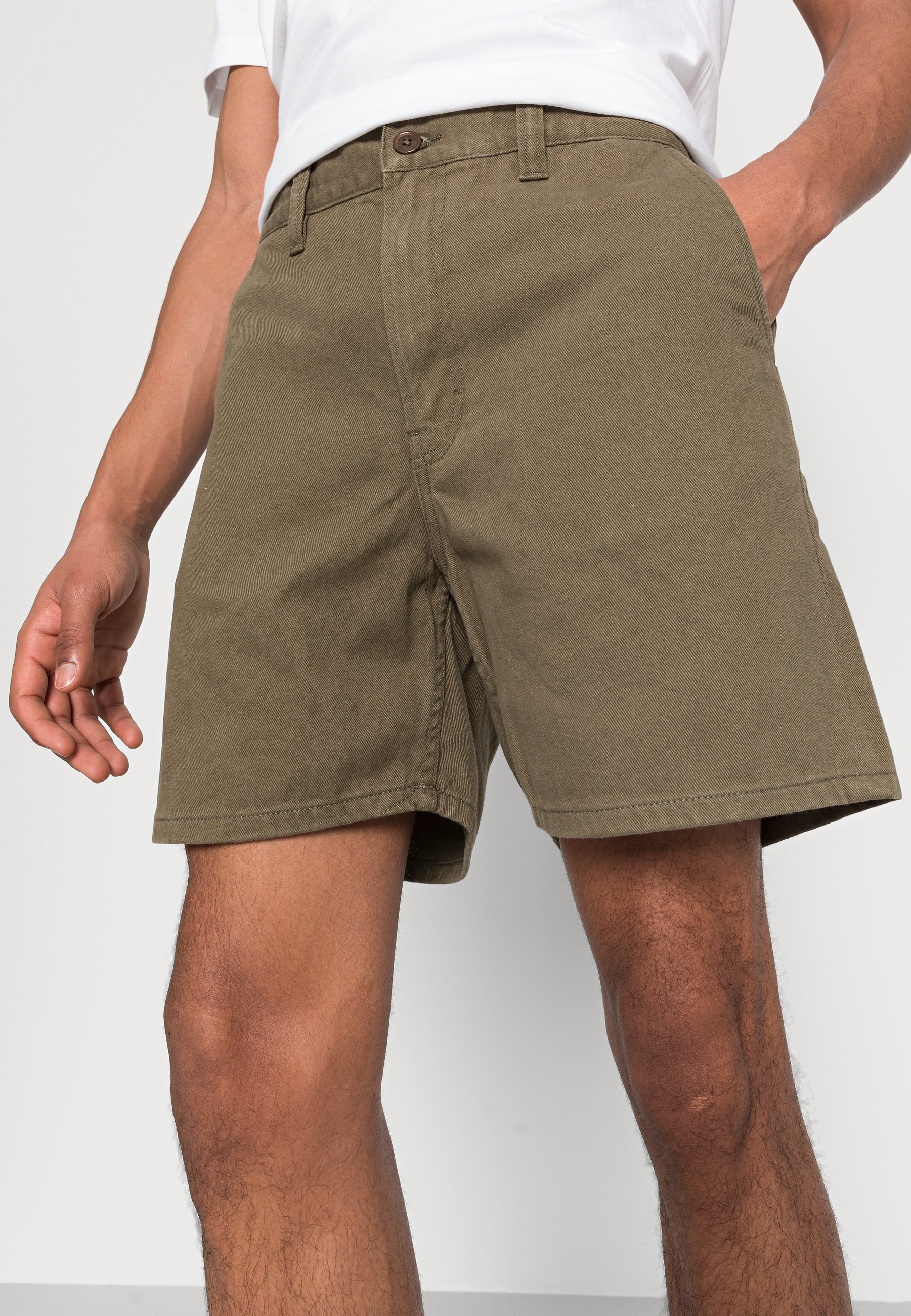 Nudie Jeans LUKE - Shorts - faded green 
