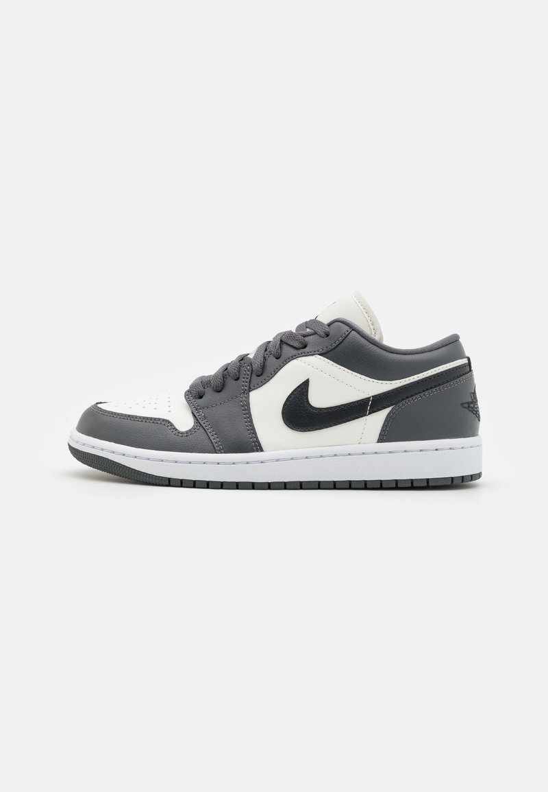 Jordan AIR JORDAN 1 LOW - Baskets basses - sail/off noir/dark grey/white