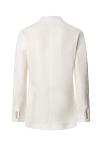 Hvid langærmet blazer med hakket krave og knappede manchetter, vist bagfra på en ensfarvet hvid baggrund.