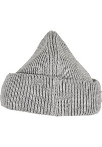 Berretto di maglia grigio con punta, caratterizzato da una trama a coste e un risvoltino. Realizzato in un materiale morbido e caldo, adatto per il freddo.
