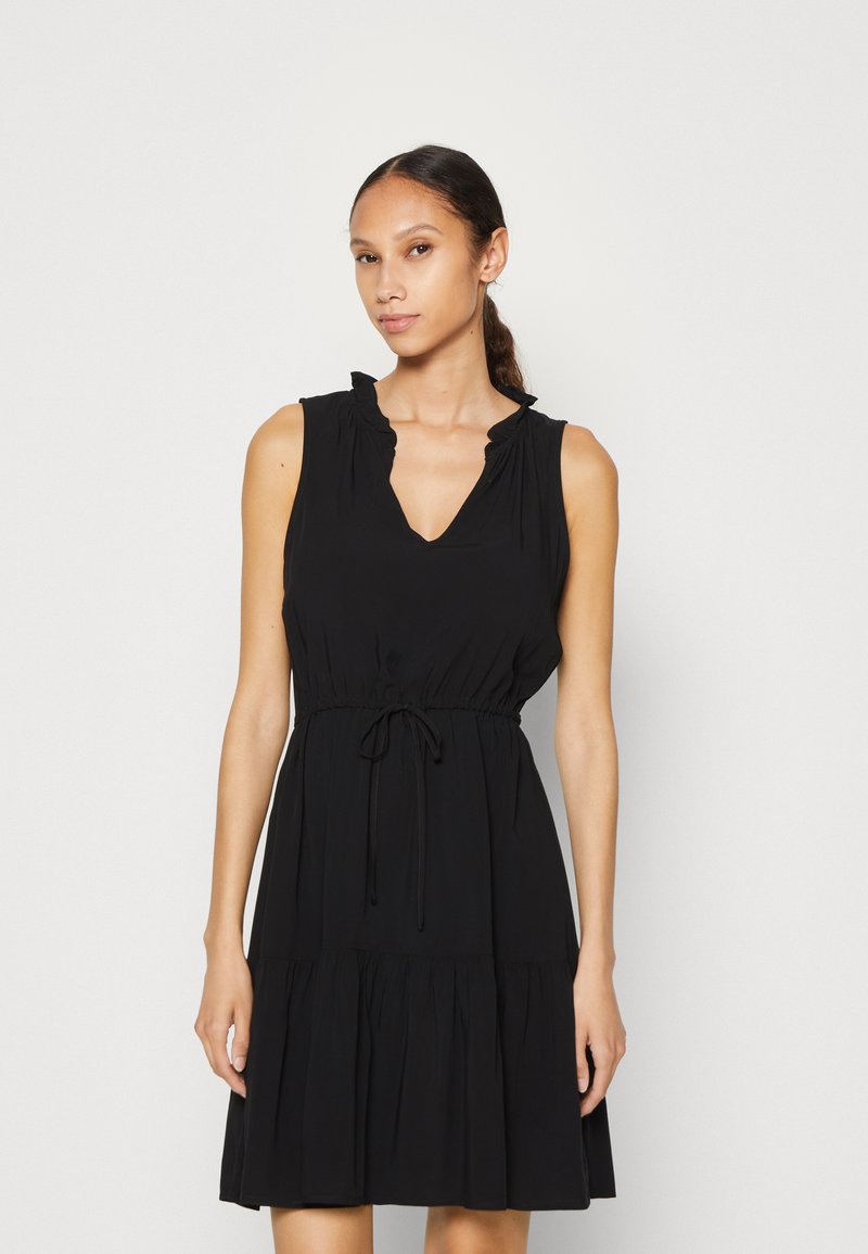 GAP ZEN WAIST DRESS Day dress black Zalando.co.uk