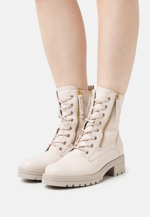 Lace-up ankle boots - ivory