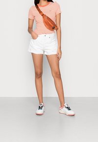 Levi's® Shorts vaqueros - white denim