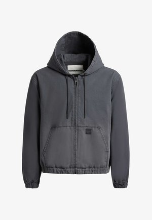 Mørkegrå hættetrøje med lynlås, snor i hætten, kængurulomme, elastiske manchetter og kant samt lille mærkeetiket på lommen.