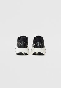 Thumbnail Image 6