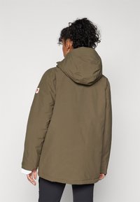 Fjällräven HC HYDRATIC PADDED JACKET W - Wintermantel - laurel green