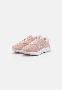 Nike Performance Zapatillas running asfalto - light pink