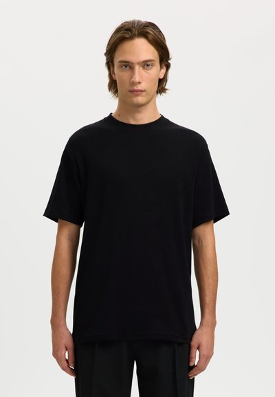 Slhaspen Logo SS O-Neck Tee - T-Shirt Uomo In Cotone Biologico, Girocollo, Vestibilità Normale
