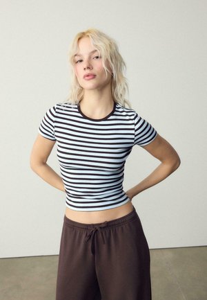 BASIC SLIM FIT STRIPED   - T-shirt con stampa - royal blue