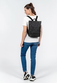 SURI FREY - JESSY-LU - Rucksack - black 100 Thumbnail Image 1