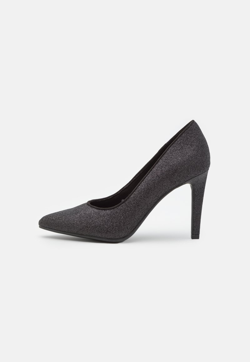 Zapatos altos
