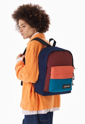 Eastpak, KITTERY PAK'R - Sac à dos - vintage block rust