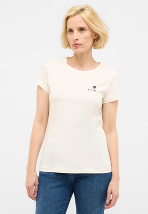 T-shirt crema a maniche corte in cotone, con scollatura rotonda e piccolo logo a forma di cuore blu con la scritta "MUSTANG" sul petto.