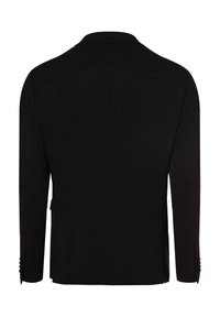 Schwarzes Blazer mit tailliertem Schnitt, glatter Textur, subtilen Schimmer, Reverskragen und knopfbaren Manschetten. Keine sichtbaren Marken oder Muster.