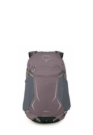 Mochila de senderismo Osprey Hikelite 32 en púrpura y gris con bolsillo frontal con cremallera, correas ajustables y detalles reflectantes.