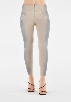 PUSH UP  VITA ALTA GABARDINE EFFETTO DEGRADÀ - Bukse - degradè grey beige