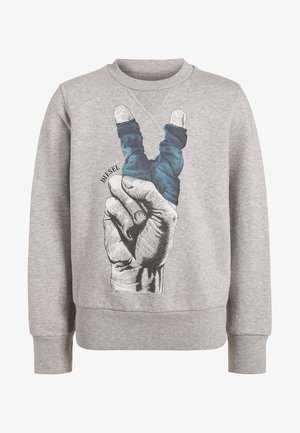 Sweatshirt gris avec un motif d'une main faisant un signe de paix. Fabriqué en matériau polaire avec des poignets et un ourlet côtelés pour plus de confort.