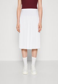 Lacoste Falda acampanada - white