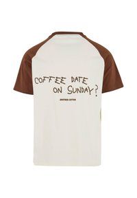 Thumbnail Image 6