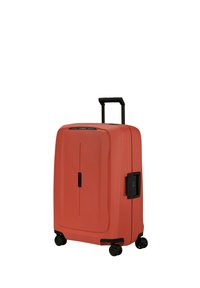 Harde handbagage koffer in een levendige koraalkleur, met een uitschuifbare handgreep, vier zwarte wielen en een elegante, gladde afwerking.