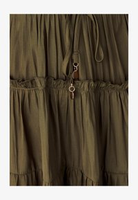Pasirinkta, olive green