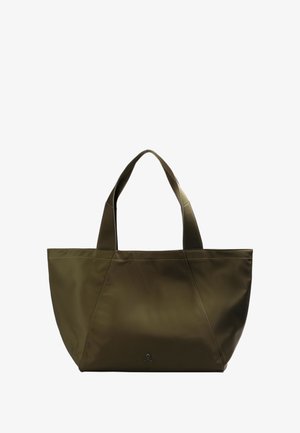Bolso de lona en verde oliva, con dos asas anchas, un diseño amplio y un pequeño logo en la parte inferior.