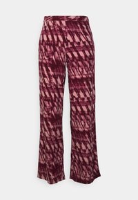 Selecionado, train windows/rouge