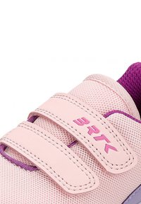 Bartek Baskets basses - różowy