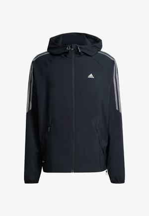 Zwarte gewatteerde jas met capuchon en ritssluiting, met zilveren strepen op de schouders, twee zijzakken en een Adidas-logo op de borst.