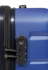 OCHNIK UNISEX granatowy