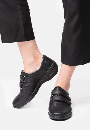 Waldläufer Slipper - schwarz