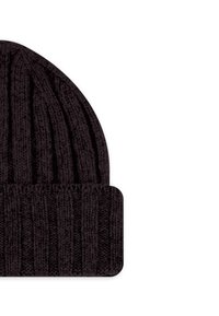 Zwarte gebreide muts met een geribbelde textuur en een opgevouwen zoom. De stof lijkt zacht en rekbaar, ontworpen om comfortabel op het hoofd te passen.