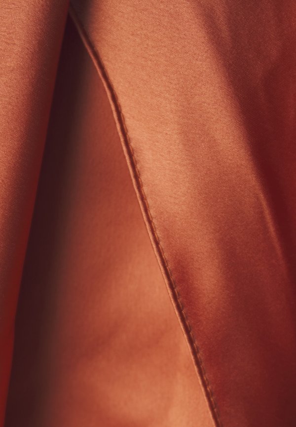 Occasion wear - tobacco4