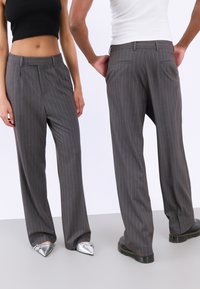 YOURTURN UNISEX - Hlače za odijelo - grey