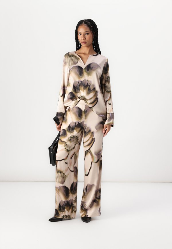 TYANA - Blouse - vanilla cream2