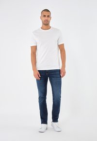 Pier One by Zalando - 2 PACK - Basic póló - white/black Miniatűr kép 1