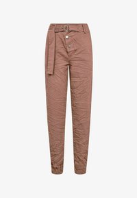 Nem kiválasztott, marsala