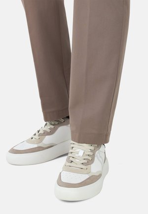 Sneaker low - taupe