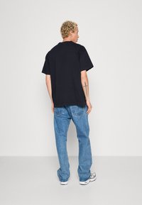 Carhartt WIP CLASS OF 89 - Camiseta estampada - dark navy