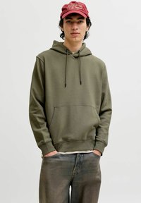 Jack & Jones JJESTAR BASIC NOOS - Džemperis ar kapuci - vetiver