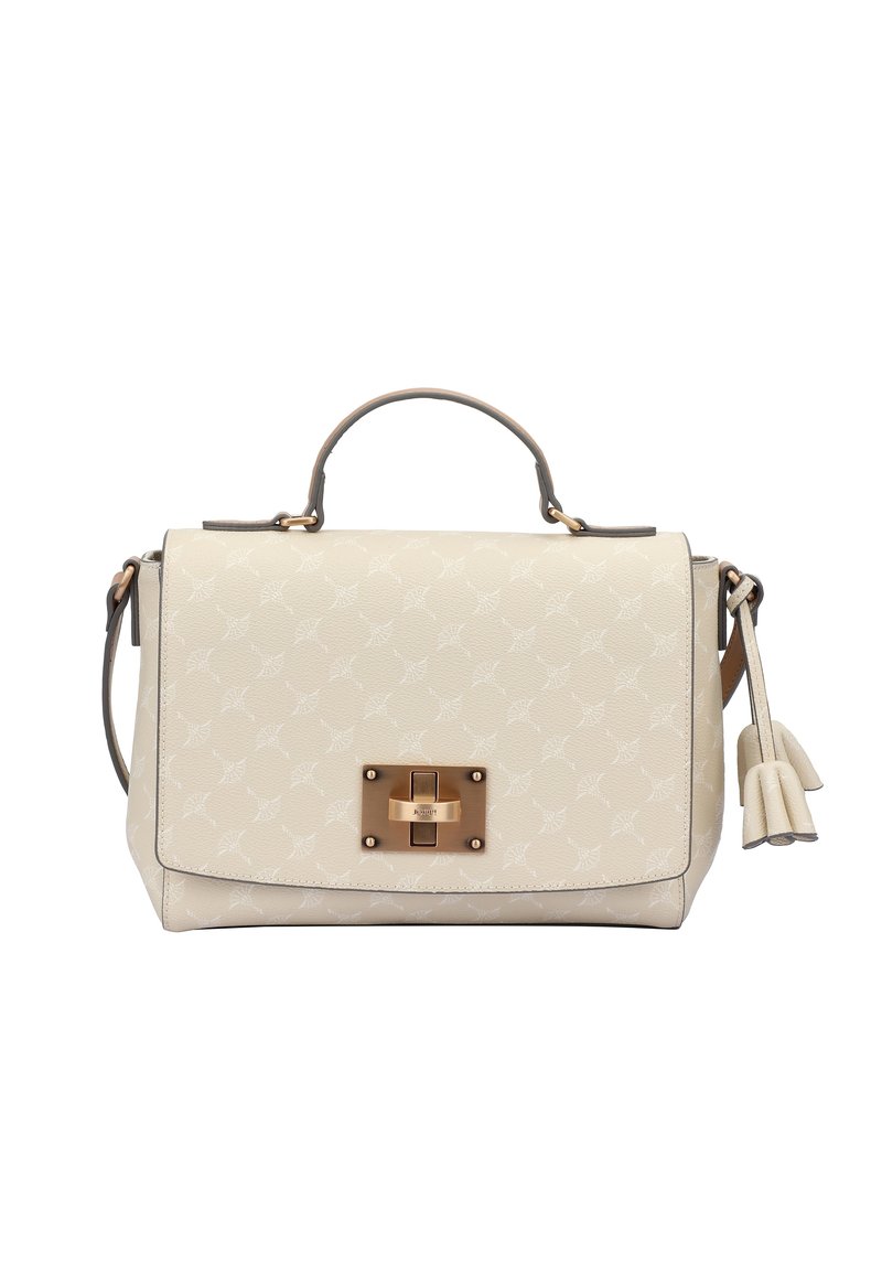 Sac à main beige en matière synthétique présentant un motif géométrique en relief, des ferrures dorées, une poignée supérieure et des accents de pampilles.