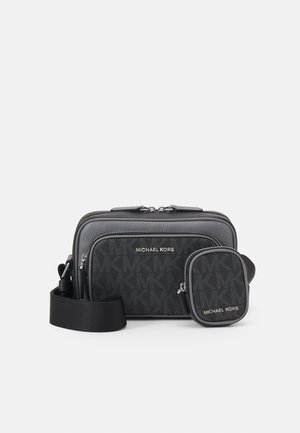 Michael Kors CAMERA BAG POUCH SET - Torba čez telo - black multi